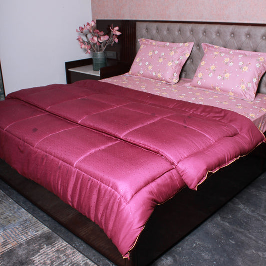Maroon Majesty Comforter