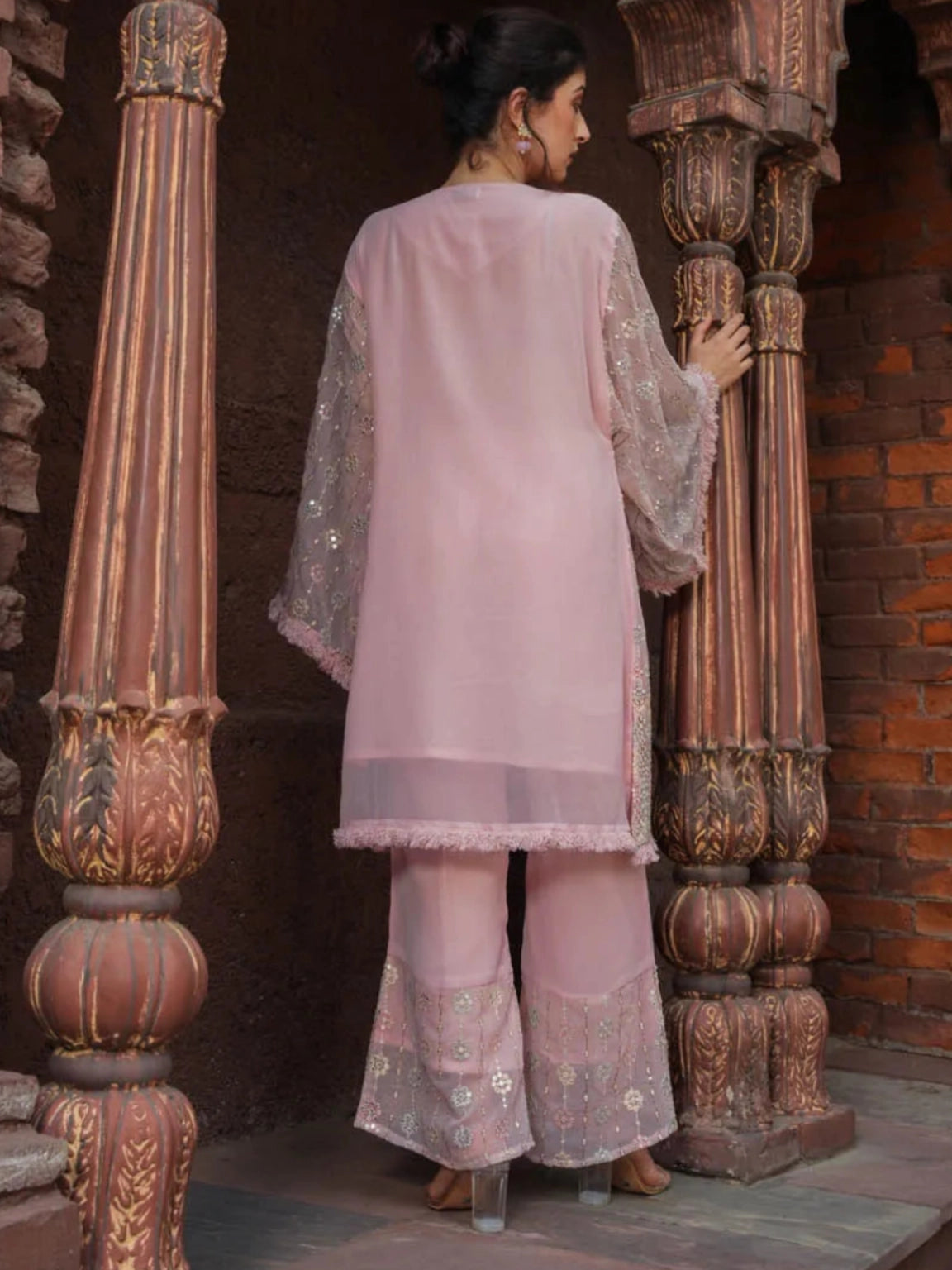 Elegant Mint Pink Embroidered Kurta Set